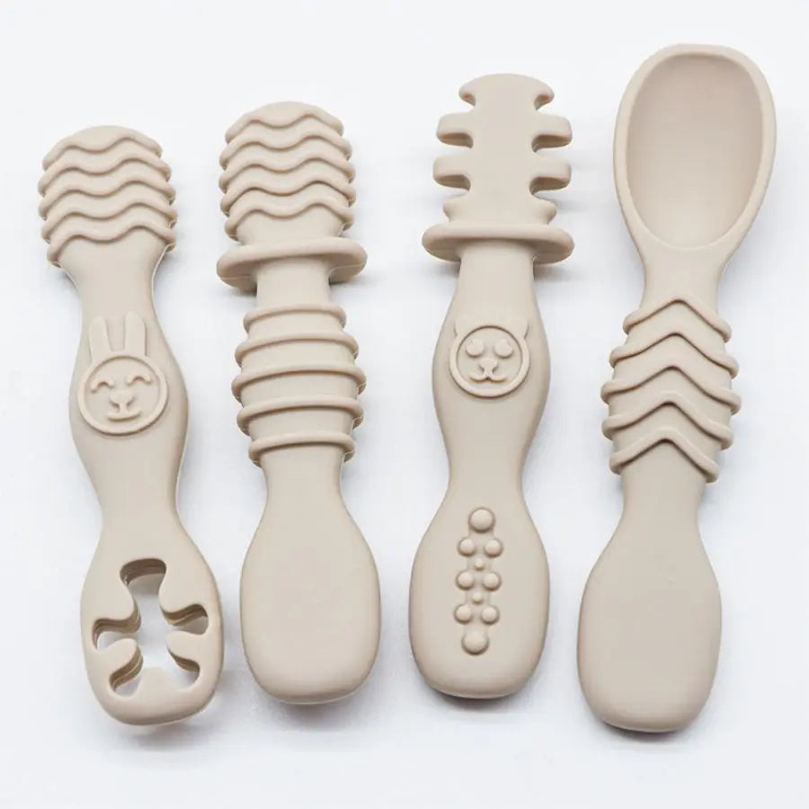 Cuillères d’apprentissage bébé en silicone — lot de 4
